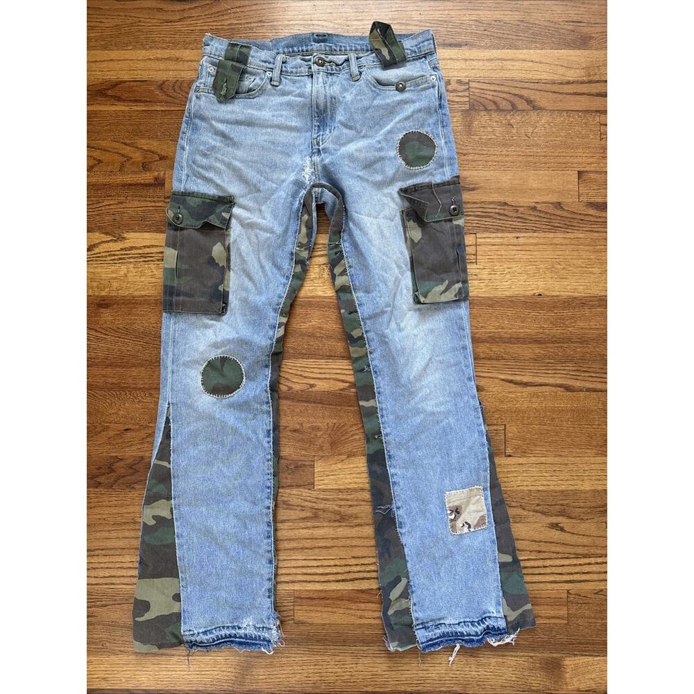 Levi's 541 Custom Reworked Flare Panel Pocket Camo Jeans 32/34